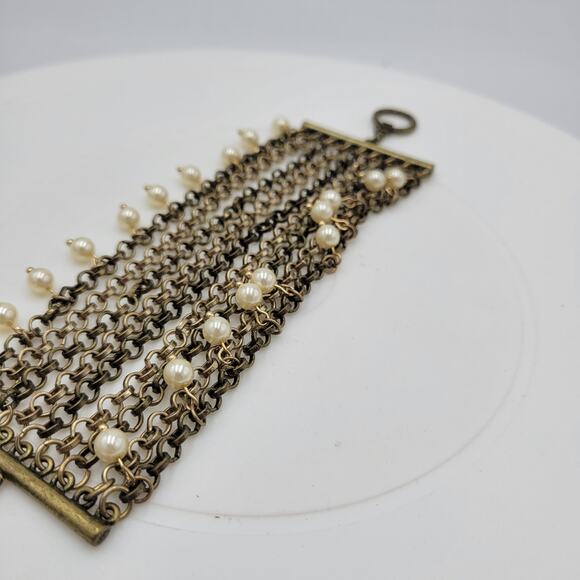 VTG Pinned Pearl Cuff Bracelet 8" Gold Tone White Beads Wide Toggle Closure - Picture 8 of 13